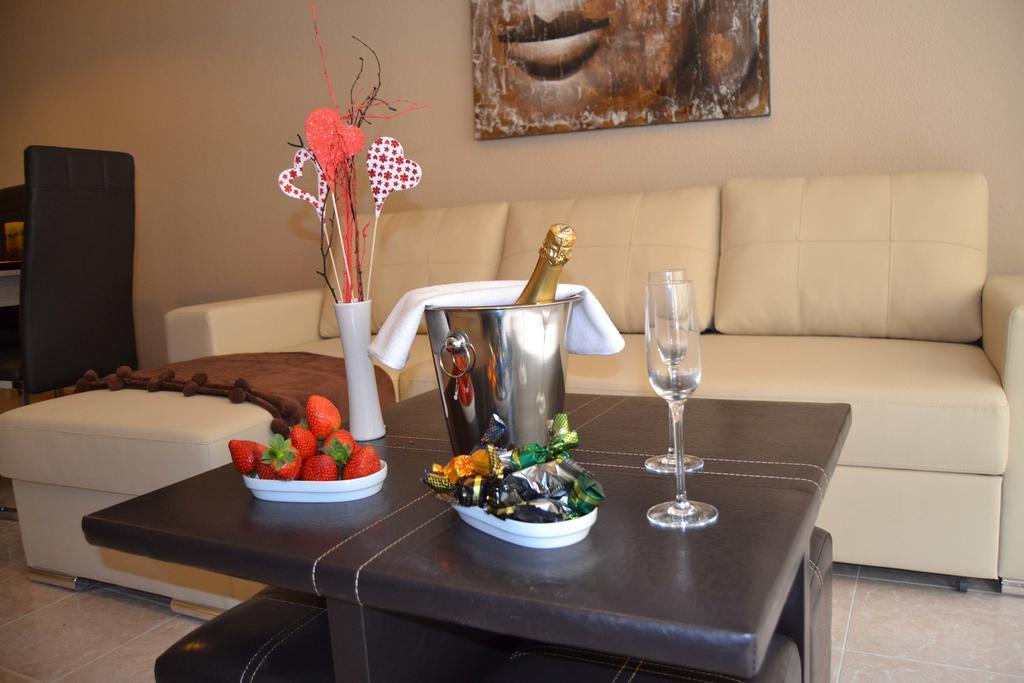 Apartamento Santa Eulalia Мерида Екстериор снимка