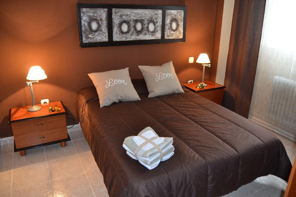 Apartamento Santa Eulalia Мерида Екстериор снимка